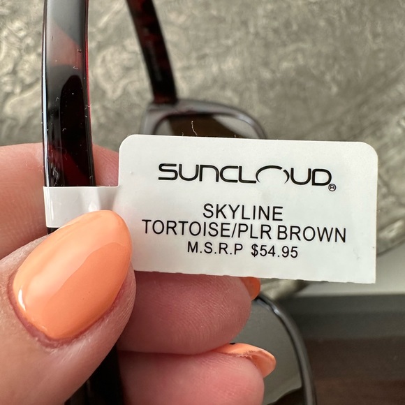 NWT SUNCLOUD POLARIZED WOMENS SUNGLASSES - Picture 2 of 4